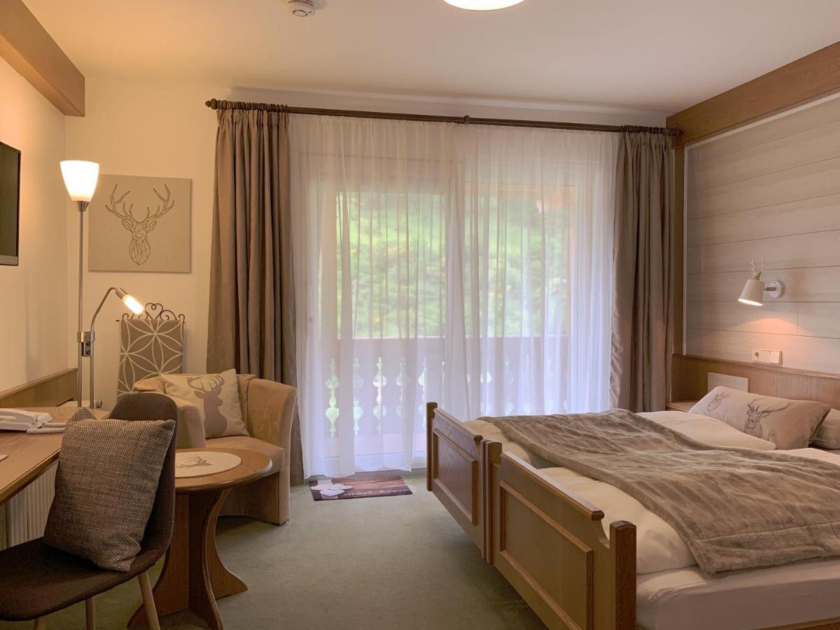 Landhotel Untere Kapfenhardter Muehle Unterreichenbach Εξωτερικό φωτογραφία