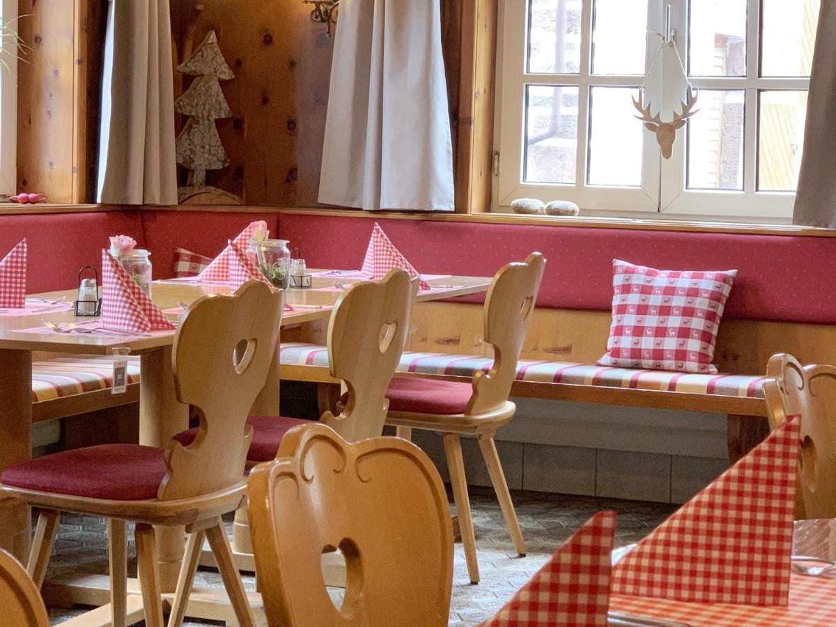Landhotel Untere Kapfenhardter Muehle Unterreichenbach Εξωτερικό φωτογραφία