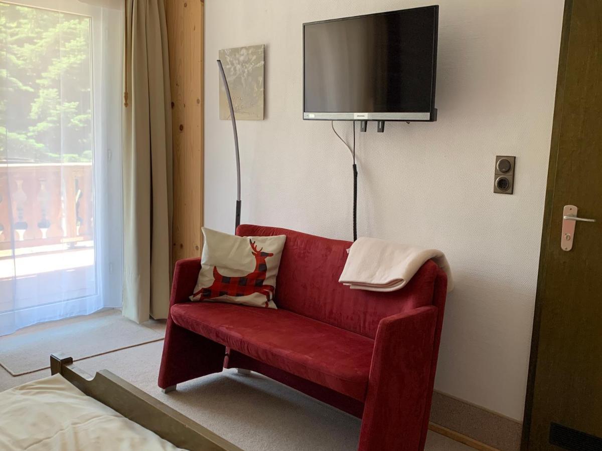Landhotel Untere Kapfenhardter Muehle Unterreichenbach Εξωτερικό φωτογραφία